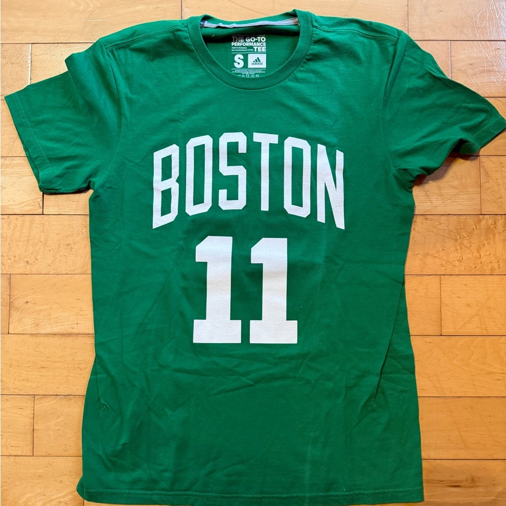 Boston Celtics Kyrie Irving T-Shirt
